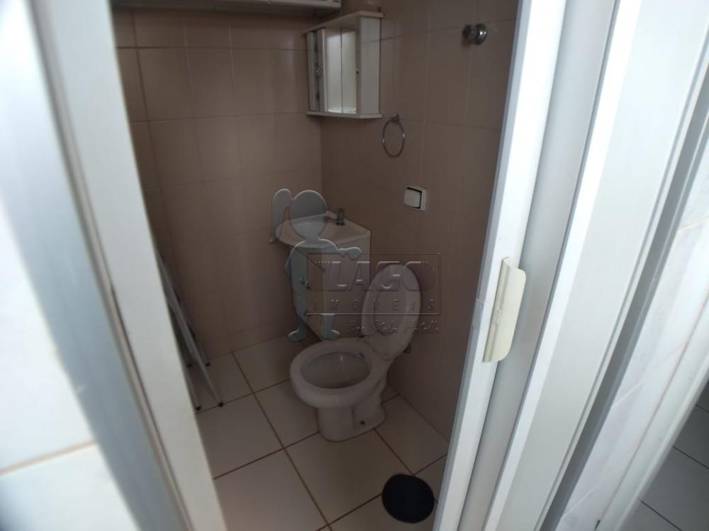 Alugar Apartamentos / Padrão em Ribeirão Preto R$ 1.200,00 - Foto 14