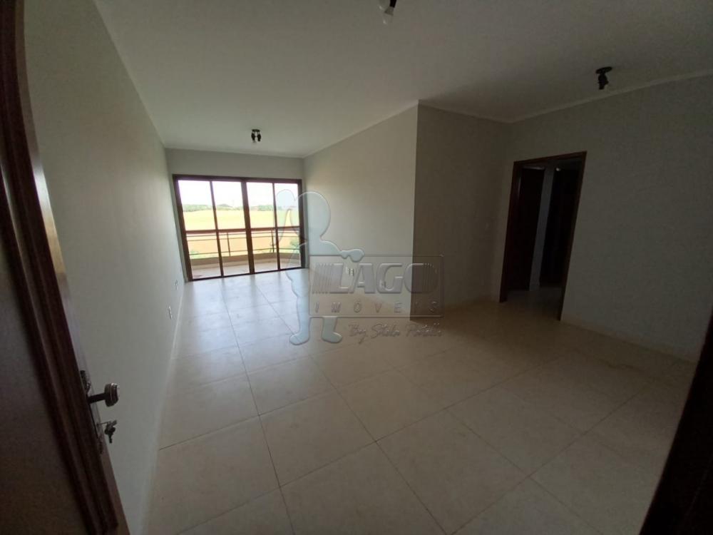 Alugar Apartamentos / Padrão em Ribeirão Preto R$ 2.000,00 - Foto 1