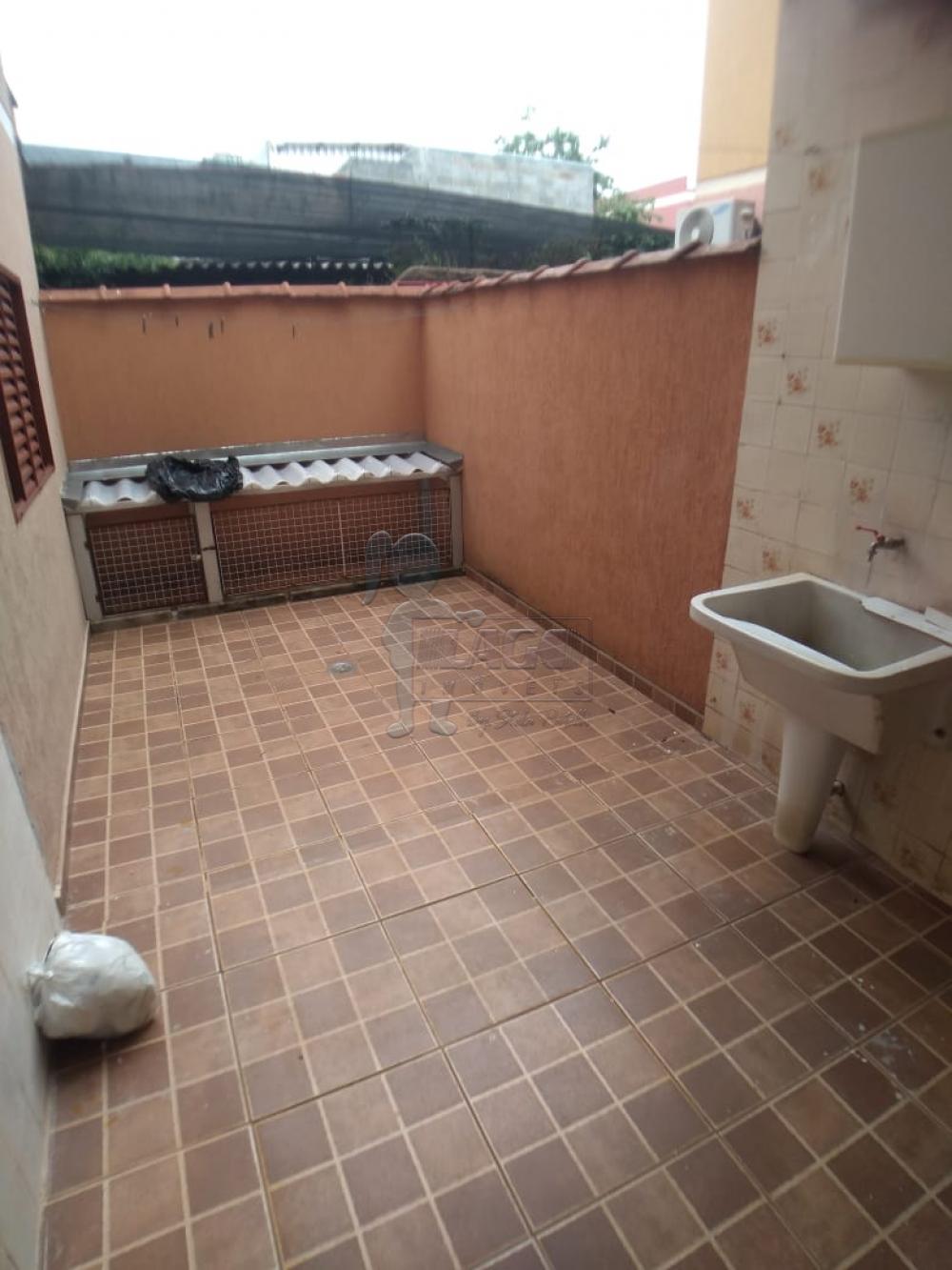 Alugar Apartamentos / Padrão em Ribeirão Preto R$ 1.400,00 - Foto 13