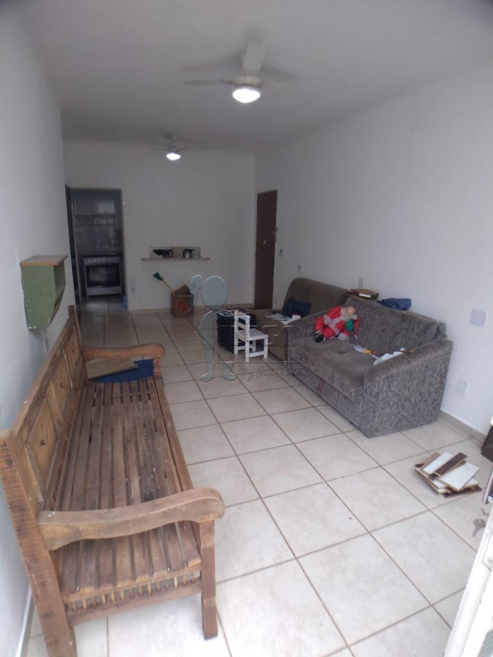 Alugar Apartamentos / Padrão em Ribeirão Preto R$ 1.400,00 - Foto 2