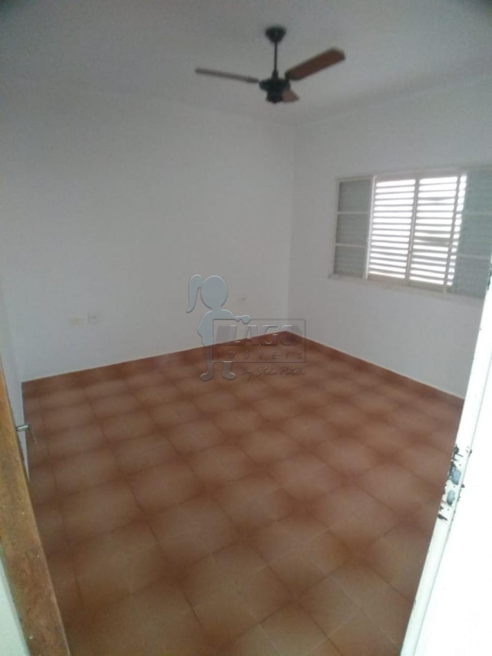 Alugar Casas / Padrão em Ribeirão Preto R$ 1.100,00 - Foto 9