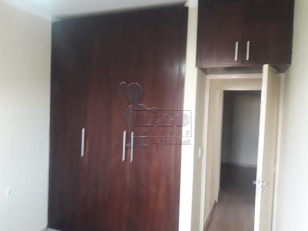 Alugar Apartamentos / Padrão em Ribeirão Preto R$ 800,00 - Foto 3