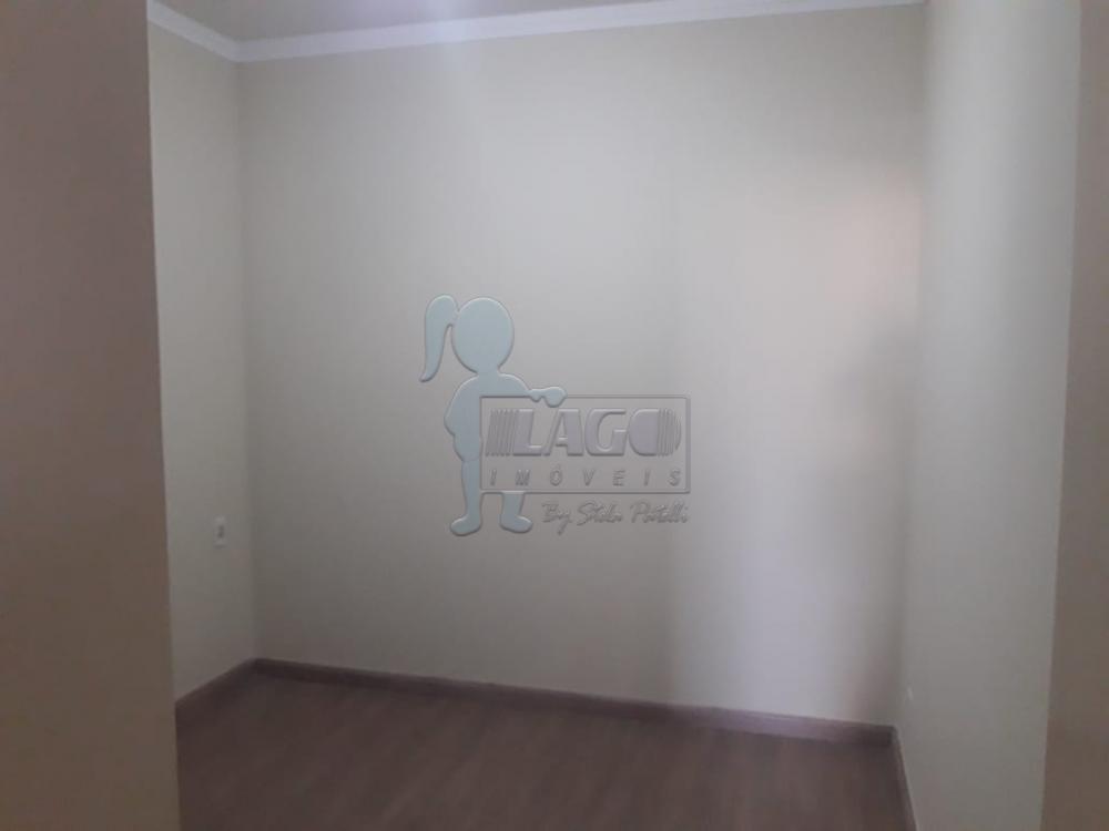 Alugar Apartamentos / Padrão em Ribeirão Preto R$ 800,00 - Foto 4