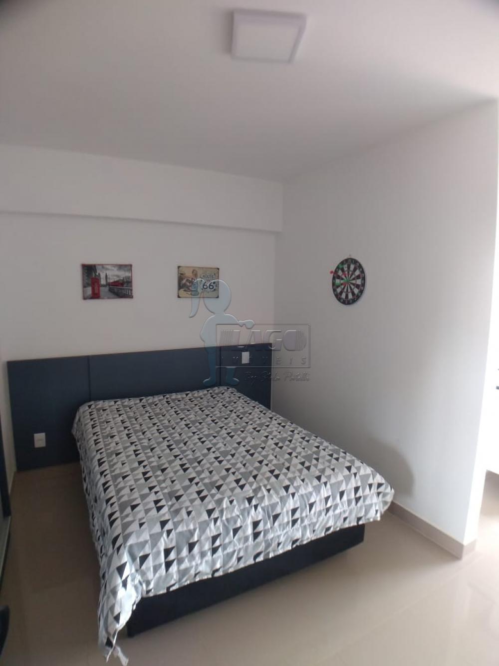 Alugar Apartamentos / Padrão em Ribeirão Preto R$ 1.600,00 - Foto 4