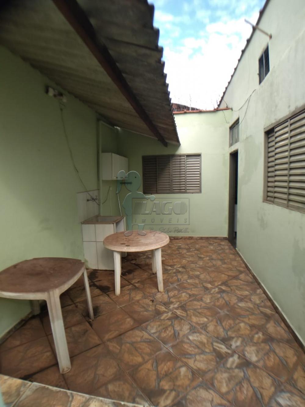 Alugar Casas / Padrão em Ribeirão Preto R$ 1.400,00 - Foto 15