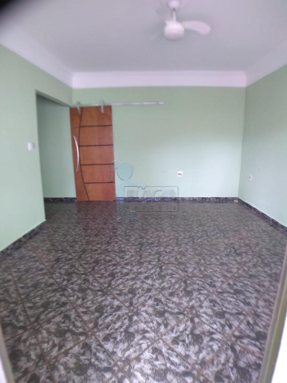 Alugar Casas / Padrão em Ribeirão Preto R$ 1.400,00 - Foto 4