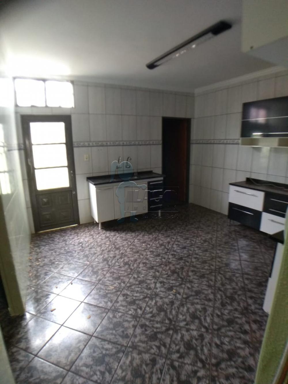 Alugar Casas / Padrão em Ribeirão Preto R$ 1.400,00 - Foto 8