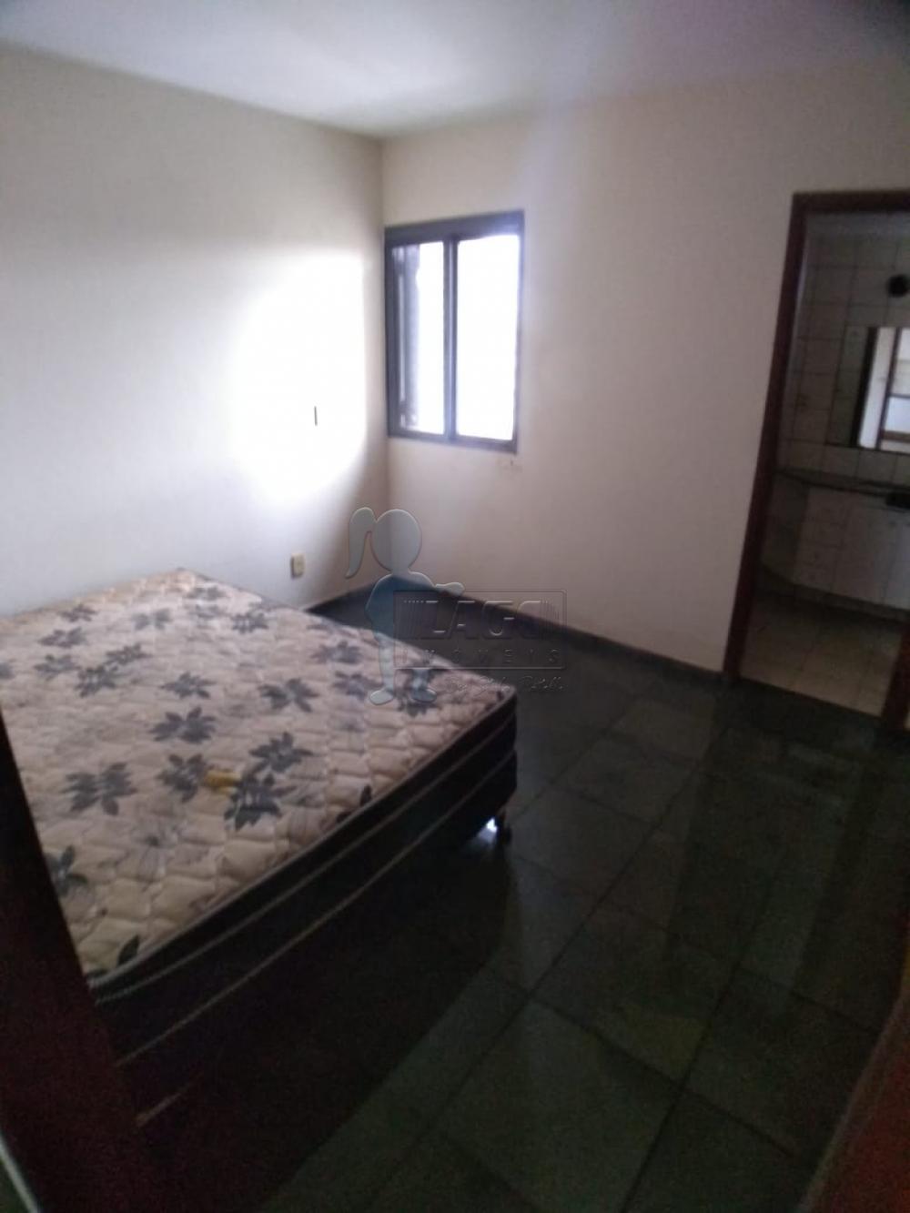 Alugar Apartamentos / Padrão em Ribeirão Preto R$ 650,00 - Foto 3