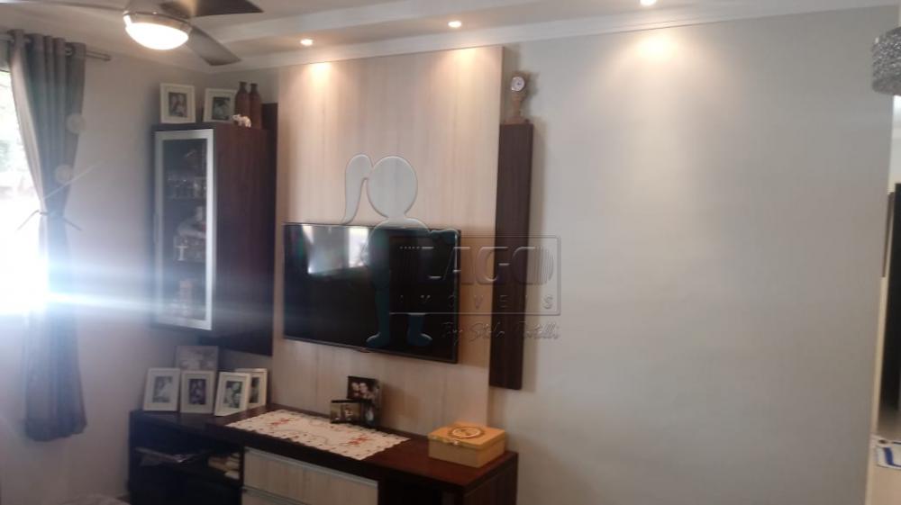 Comprar Apartamentos / Padrão em Ribeirão Preto R$ 205.000,00 - Foto 1