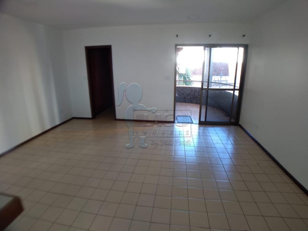 Alugar Apartamentos / Padrão em Ribeirão Preto R$ 750,00 - Foto 1