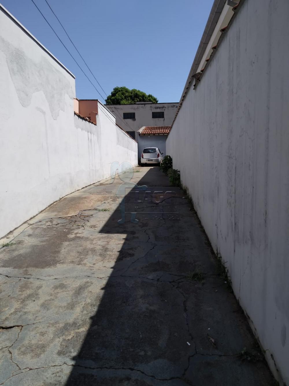 Comprar Casas / Padrão em Ribeirão Preto R$ 390.000,00 - Foto 3
