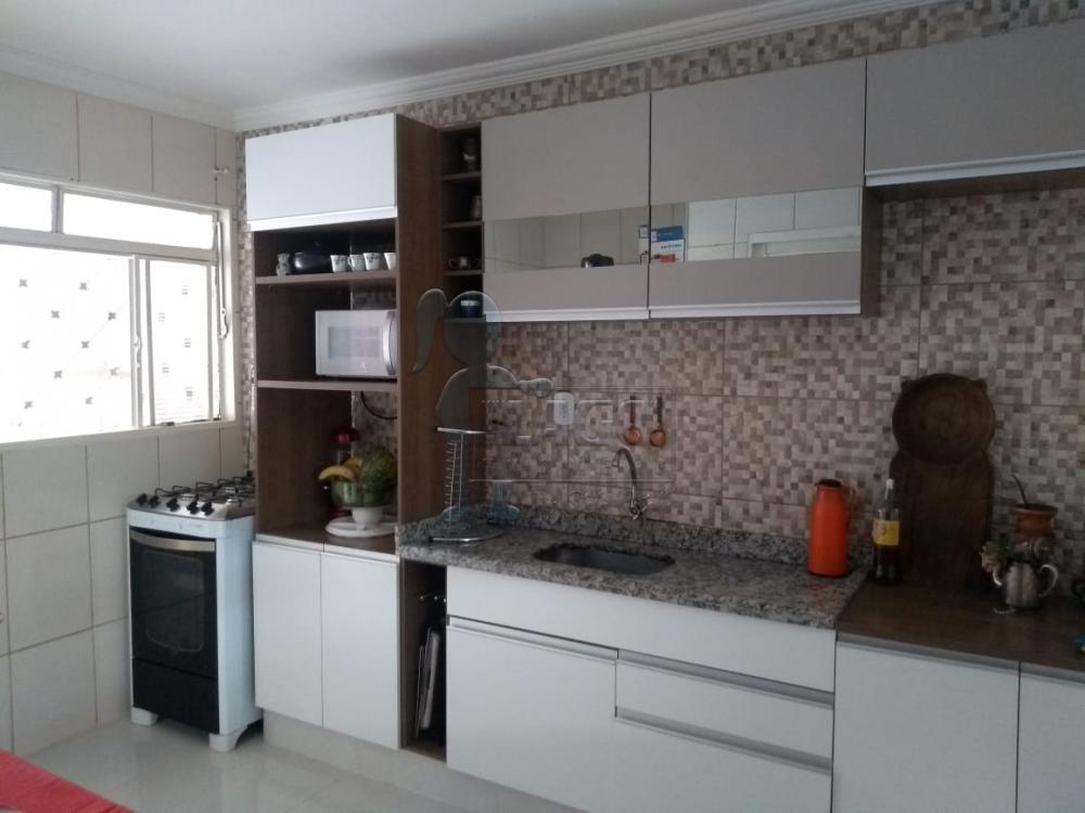 Comprar Casas / Padrão em Ribeirão Preto R$ 350.000,00 - Foto 4