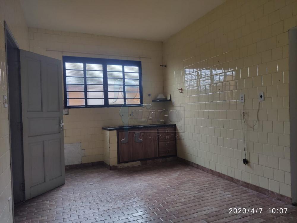 Alugar Casas / Padrão em Ribeirão Preto R$ 850,00 - Foto 7