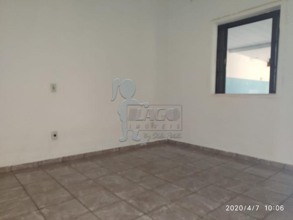 Alugar Casas / Padrão em Ribeirão Preto R$ 850,00 - Foto 8