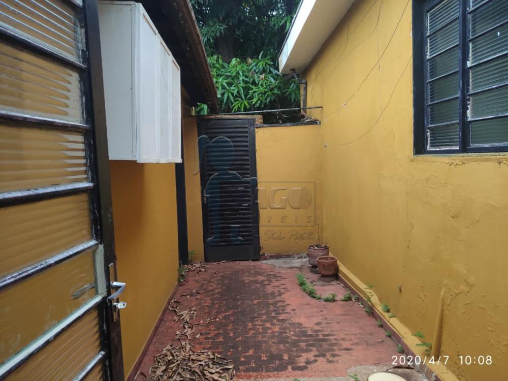 Alugar Casas / Padrão em Ribeirão Preto R$ 850,00 - Foto 9