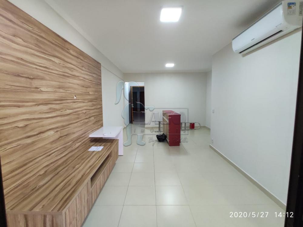 Alugar Apartamentos / Padrão em Ribeirão Preto R$ 3.000,00 - Foto 3