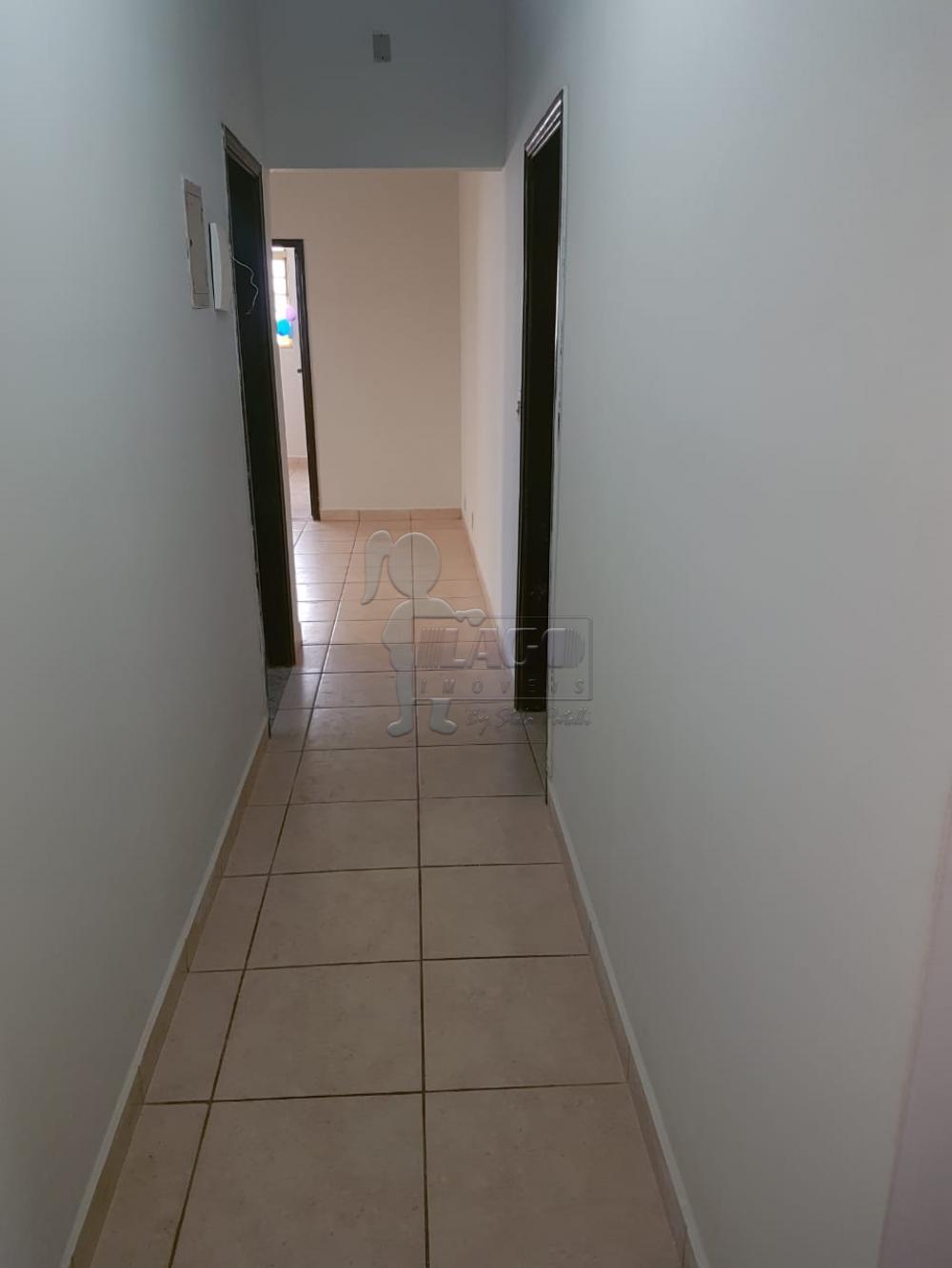 Alugar Casas / Padrão em Ribeirão Preto R$ 1.900,00 - Foto 13