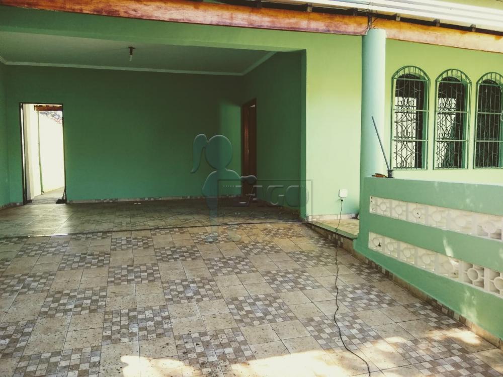 Alugar Casas / Padrão em Ribeirão Preto R$ 1.900,00 - Foto 1