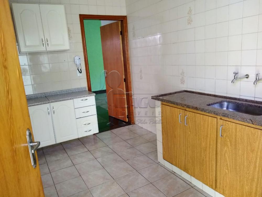 Alugar Casas / Padrão em Ribeirão Preto R$ 1.900,00 - Foto 6