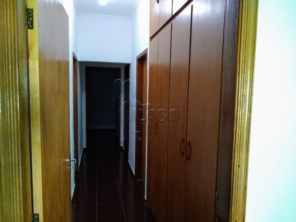 Alugar Casas / Padrão em Ribeirão Preto R$ 1.900,00 - Foto 7