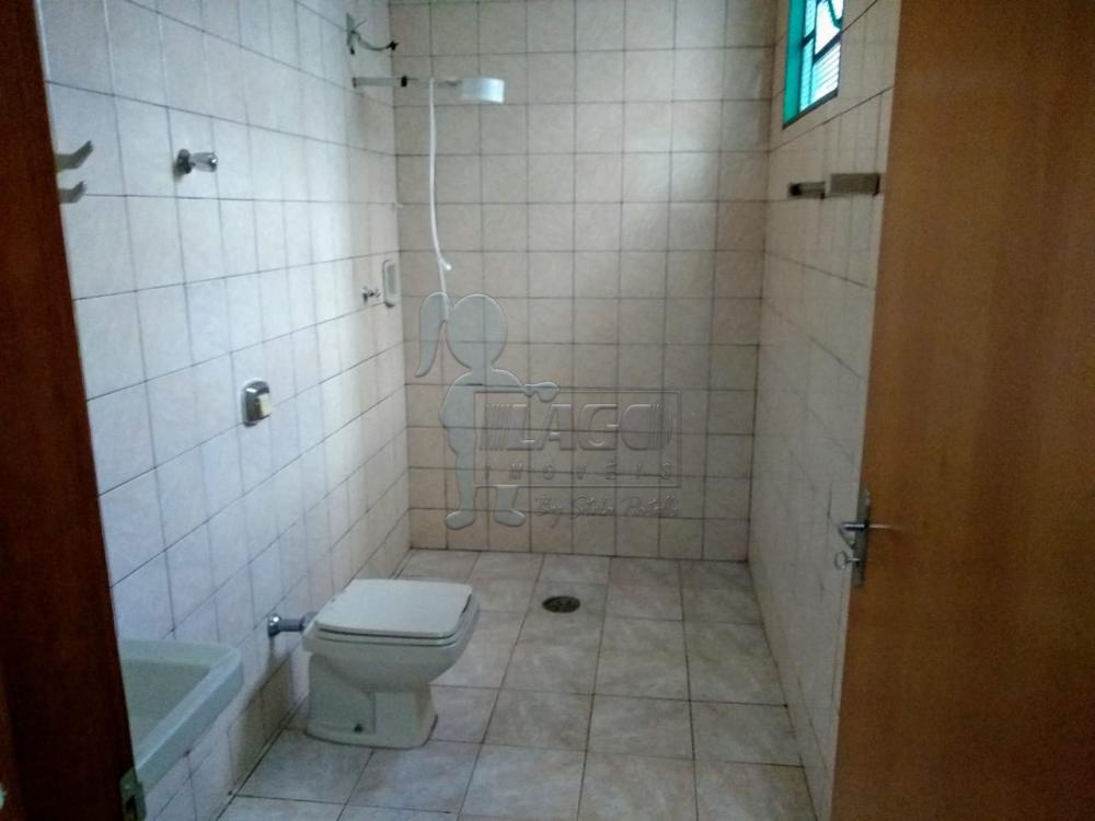 Alugar Casas / Padrão em Ribeirão Preto R$ 1.900,00 - Foto 11