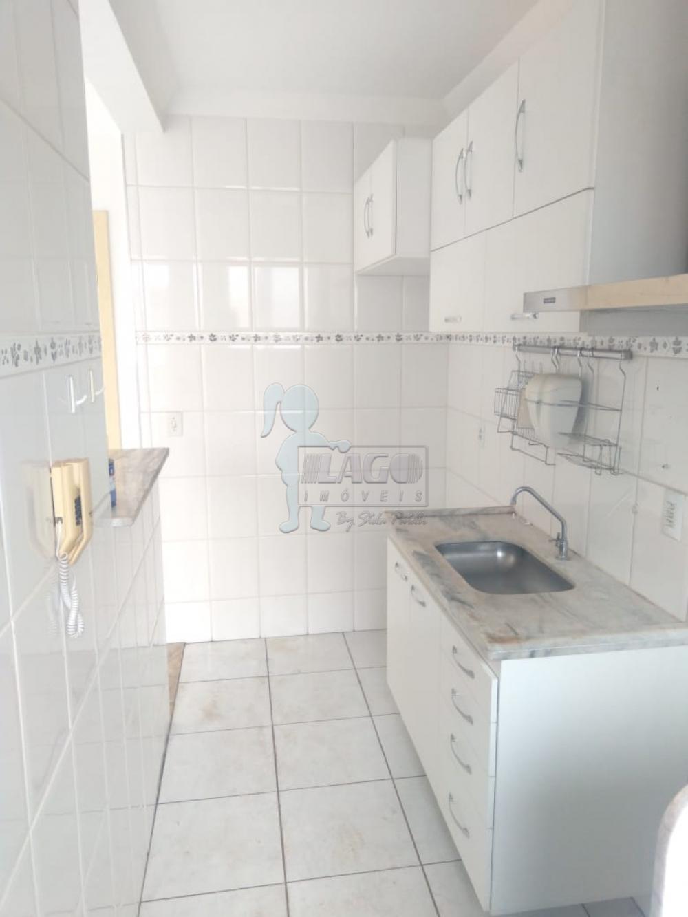 Alugar Apartamentos / Padrão em Ribeirão Preto R$ 830,00 - Foto 4