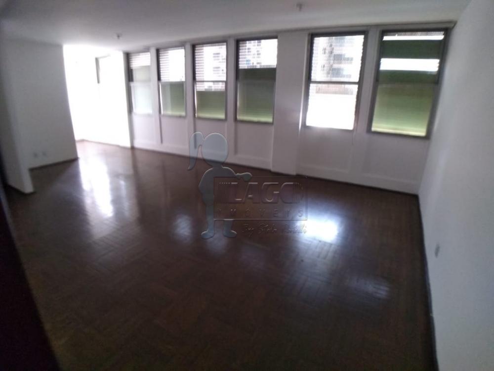 Alugar Apartamentos / Padrão em Ribeirão Preto R$ 1.200,00 - Foto 4