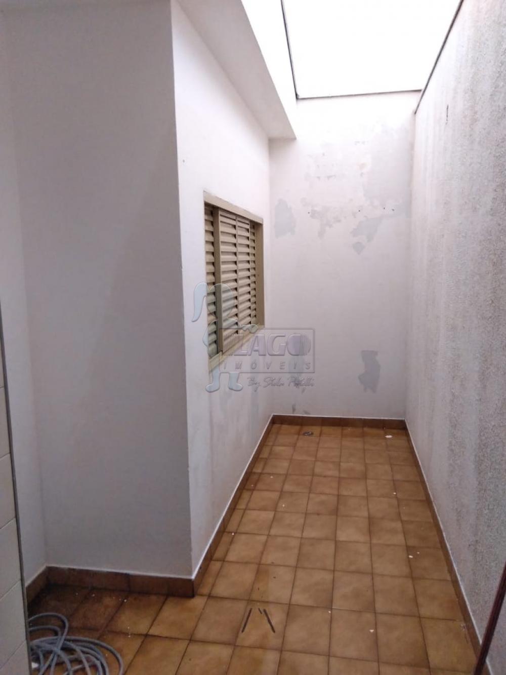 Comprar Casas / Padrão em Ribeirão Preto R$ 215.000,00 - Foto 6