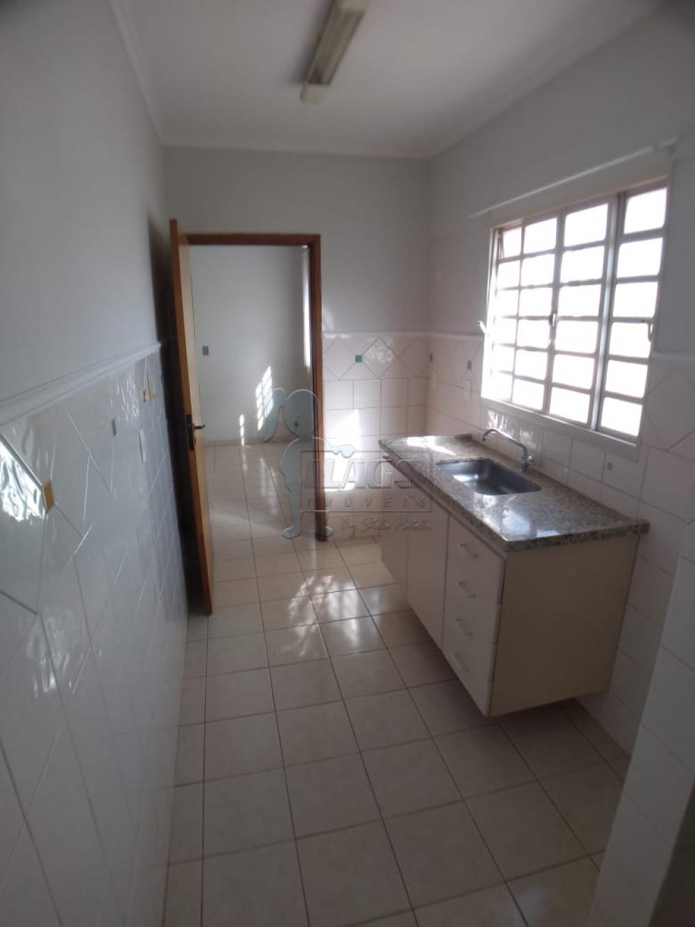 Alugar Apartamentos / Padrão em Ribeirão Preto R$ 750,00 - Foto 9