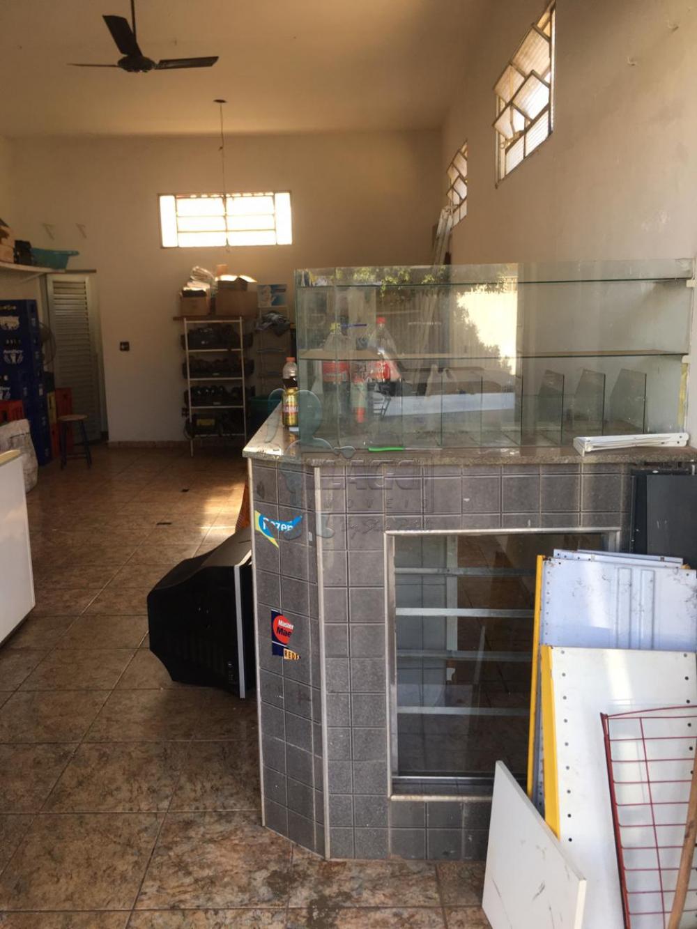 Alugar Comercial / Salão / Galpão em Ribeirão Preto R$ 800,00 - Foto 3