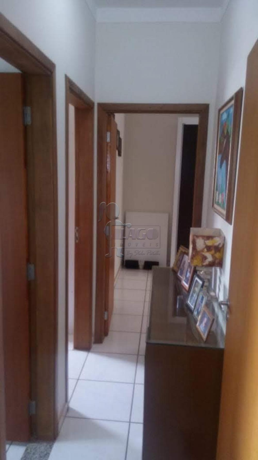 Comprar Apartamentos / Padrão em Ribeirão Preto R$ 200.000,00 - Foto 3