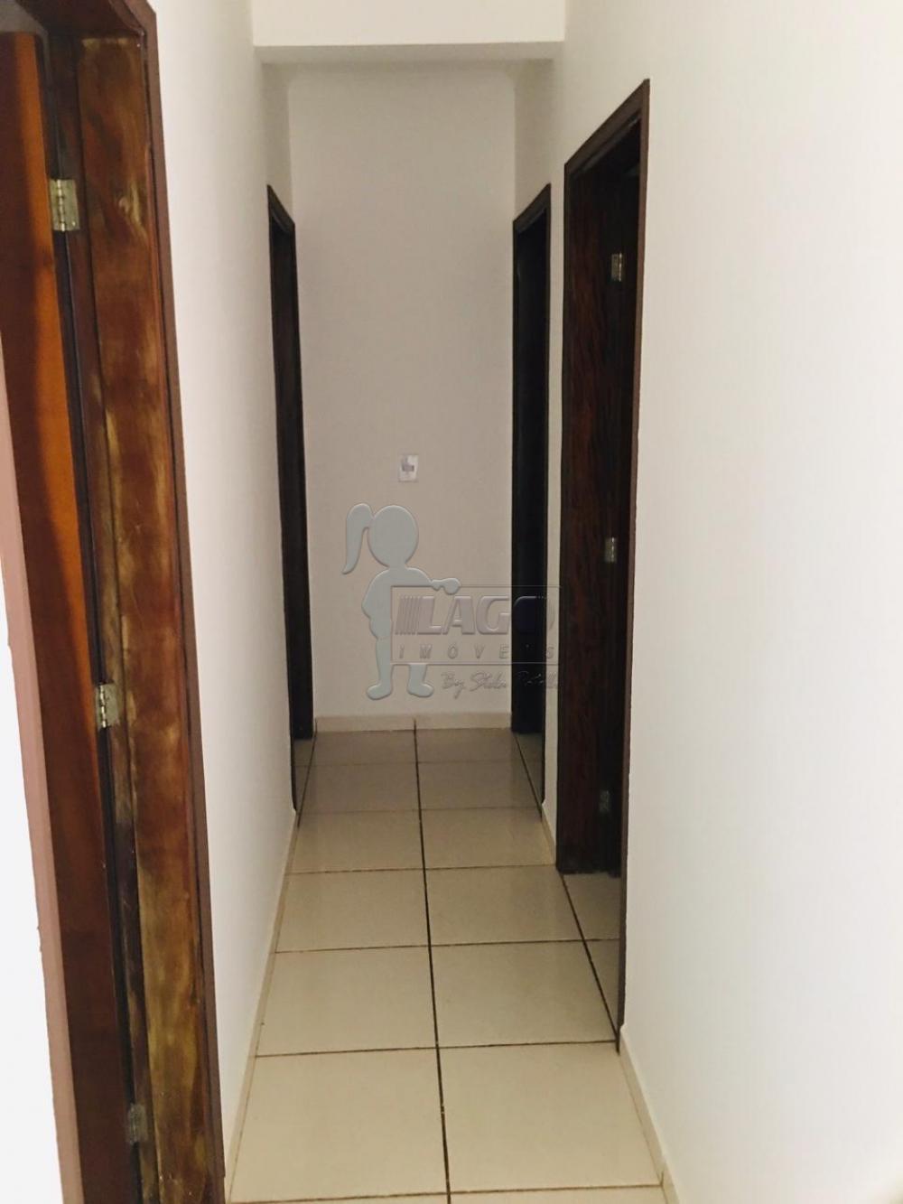 Alugar Apartamentos / Padrão em Ribeirão Preto R$ 1.000,00 - Foto 3