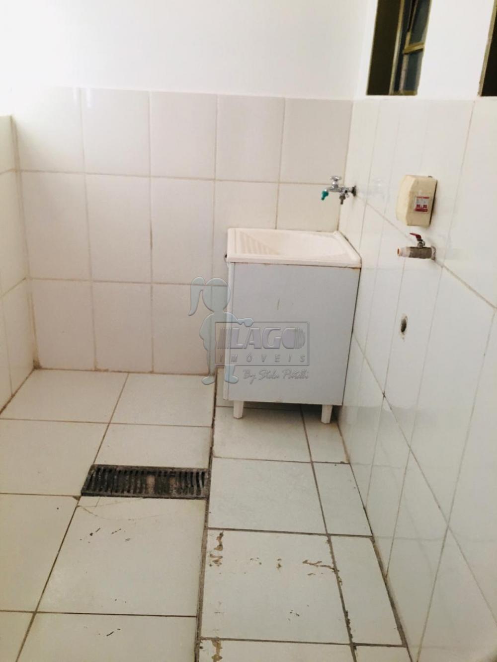 Alugar Apartamentos / Padrão em Ribeirão Preto R$ 1.000,00 - Foto 16