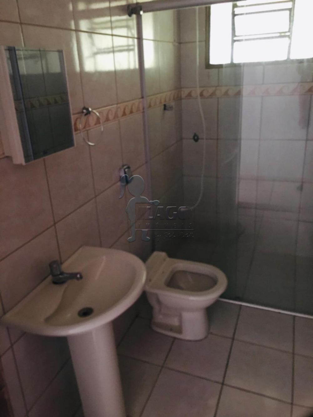 Alugar Apartamentos / Padrão em Ribeirão Preto R$ 1.000,00 - Foto 4