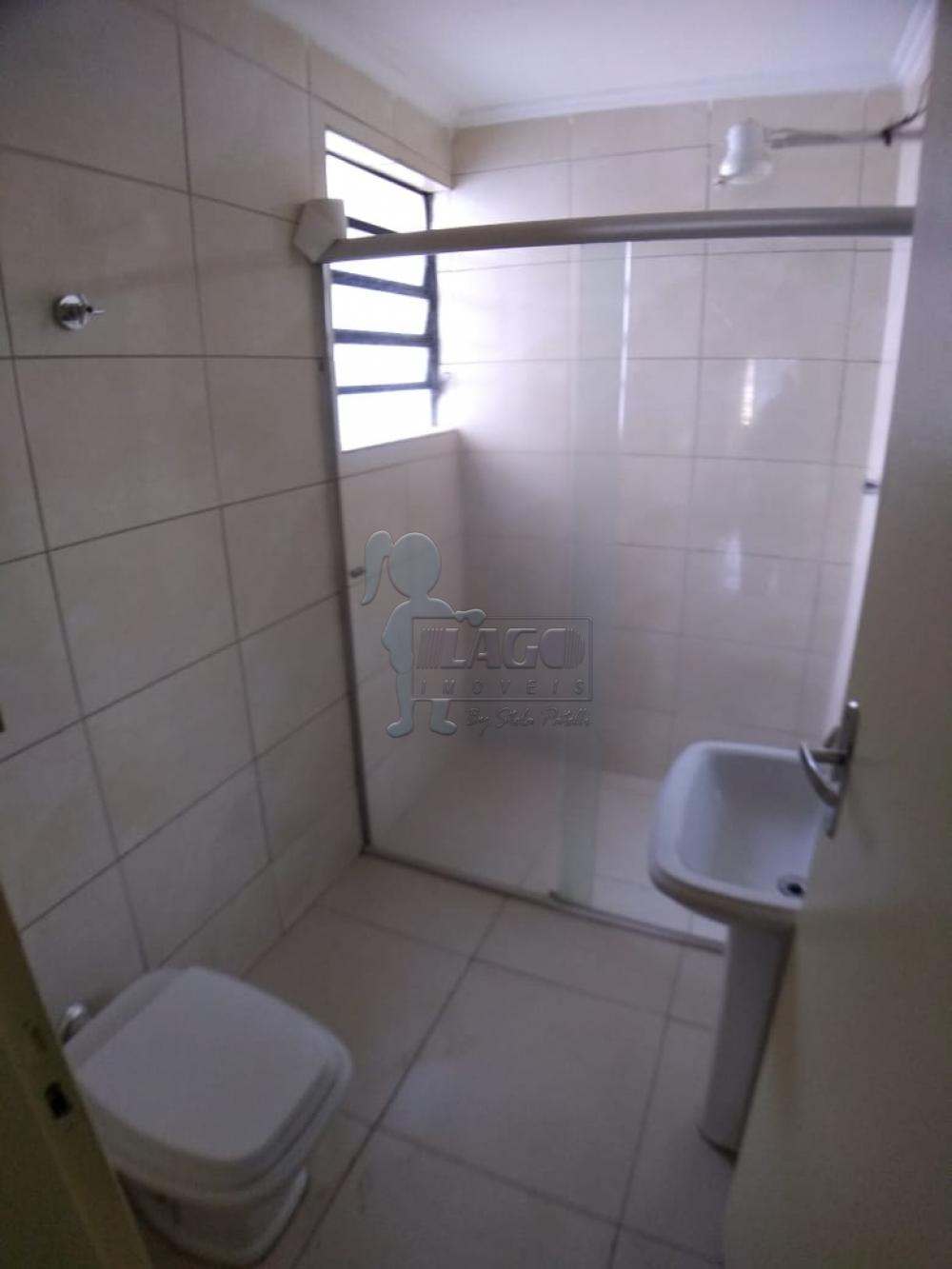 Alugar Casas / Padrão em Ribeirão Preto R$ 850,00 - Foto 6