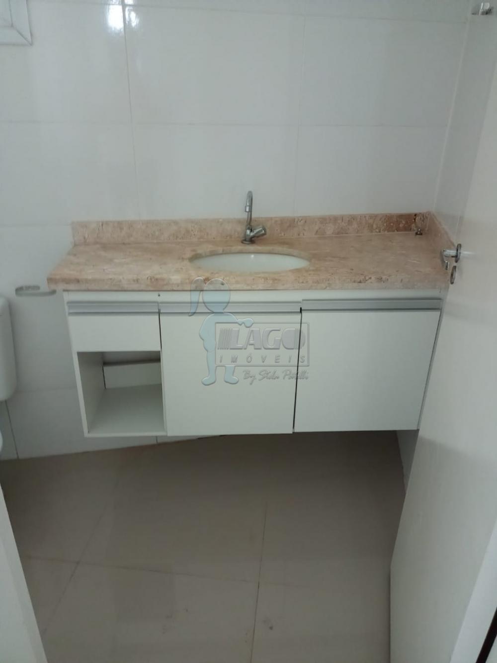 Alugar Apartamentos / Padrão em Ribeirão Preto R$ 1.800,00 - Foto 5