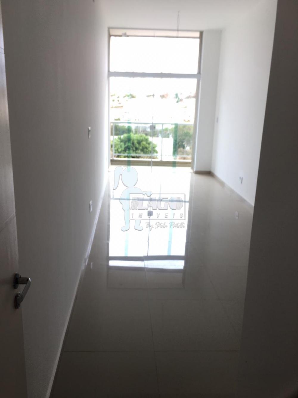 Alugar Apartamentos / Padrão em Ribeirão Preto R$ 2.000,00 - Foto 3