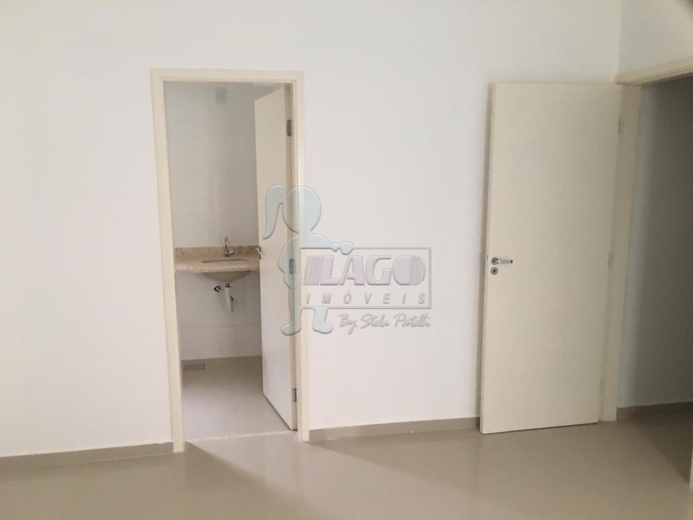 Alugar Apartamentos / Padrão em Ribeirão Preto R$ 3.000,00 - Foto 1