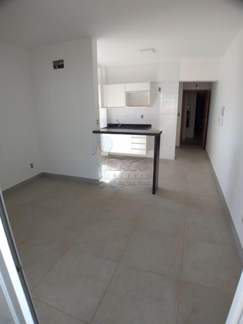 Alugar Apartamentos / Padrão em Ribeirão Preto R$ 1.000,00 - Foto 4