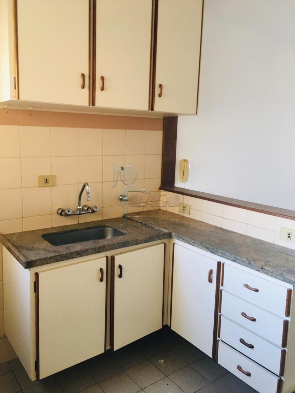 Alugar Apartamentos / Padrão em Ribeirão Preto R$ 1.000,00 - Foto 4