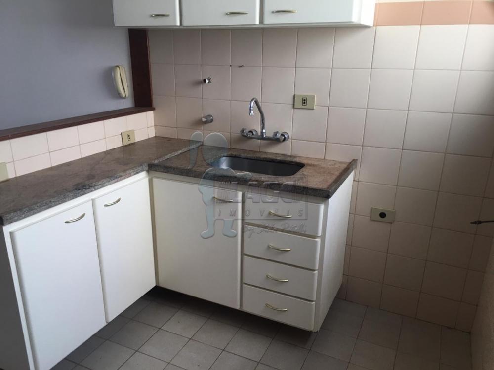 Alugar Apartamentos / Padrão em Ribeirão Preto R$ 1.000,00 - Foto 14