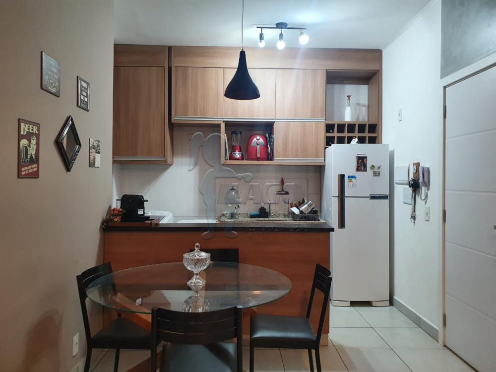 Comprar Apartamentos / Padrão em Ribeirão Preto R$ 255.000,00 - Foto 1