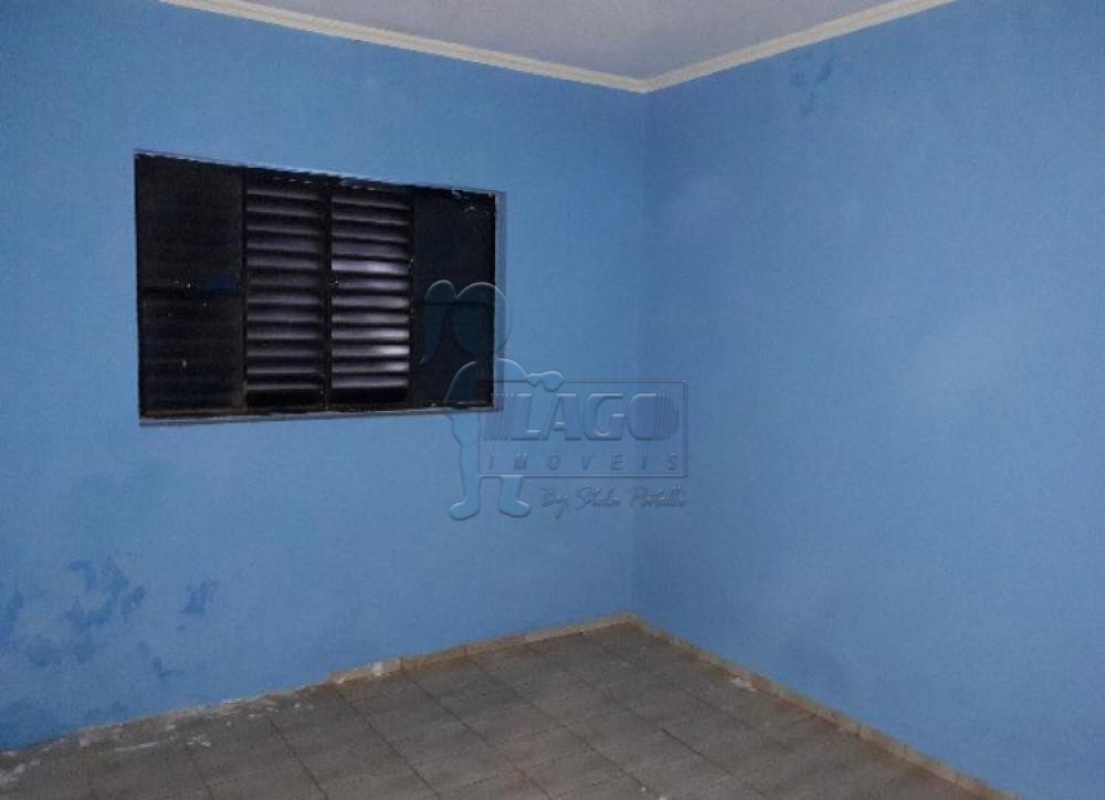 Comprar Casas / Padrão em Ribeirão Preto R$ 180.000,00 - Foto 4