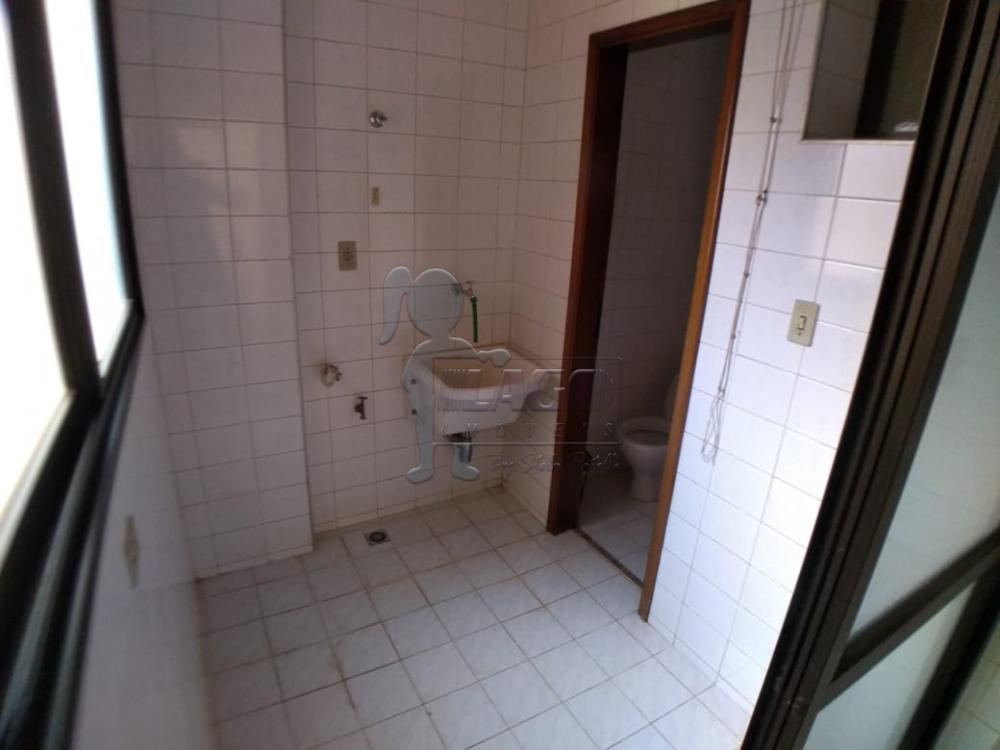 Alugar Apartamentos / Padrão em Ribeirão Preto R$ 1.000,00 - Foto 15