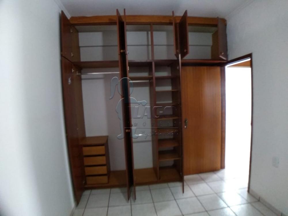 Alugar Apartamentos / Padrão em Ribeirão Preto R$ 1.100,00 - Foto 4