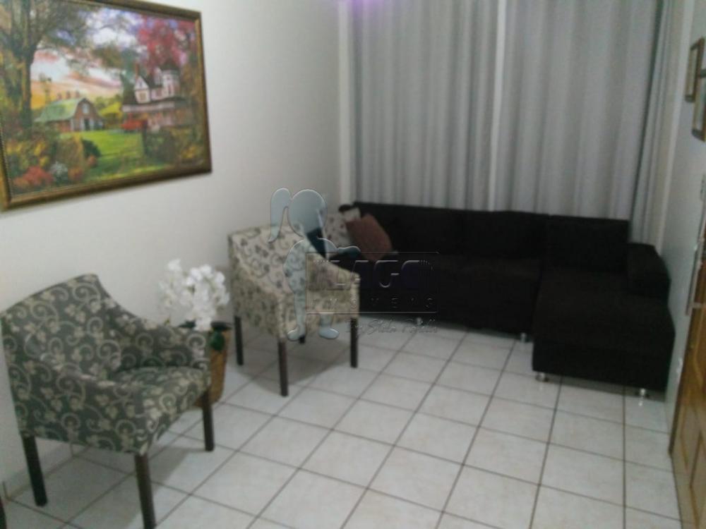 Comprar Casas / Padrão em Ribeirão Preto R$ 500.000,00 - Foto 1