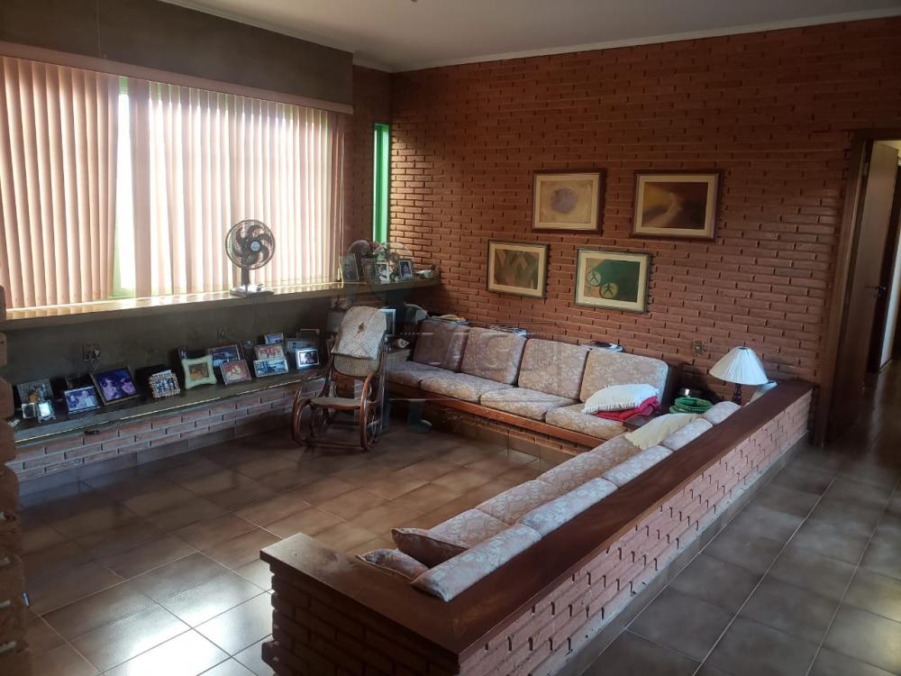 Alugar Casas / Padrão em Ribeirão Preto R$ 4.500,00 - Foto 1