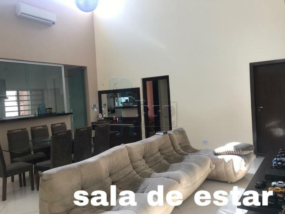 Comprar Casas / Padrão em Ribeirão Preto R$ 583.000,00 - Foto 1