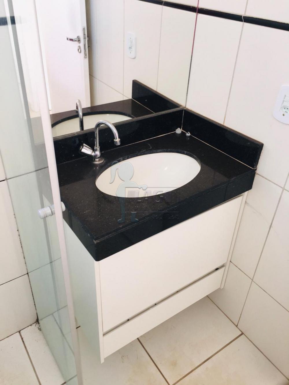 Alugar Apartamentos / Padrão em Ribeirão Preto R$ 1.100,00 - Foto 18