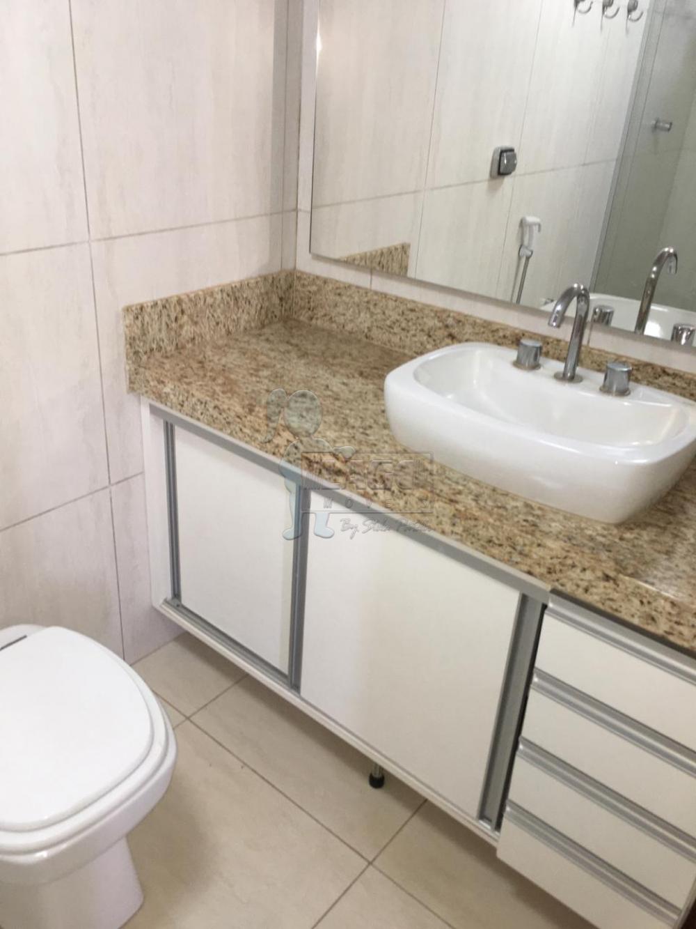 Alugar Apartamentos / Padrão em Ribeirão Preto R$ 1.800,00 - Foto 16